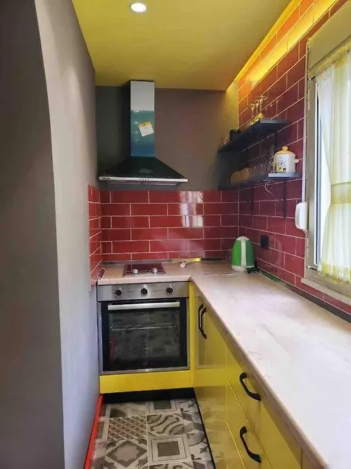 Emoji House Apartment Tirana 0*,  Albania