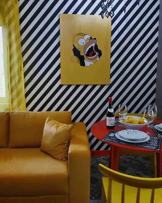 Emoji House Apartment Tirana 0*,  Albania